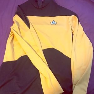 Star Trek  next gen officer shirt